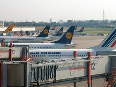 Flughafen Hamburg im Jahr 2001 (Foto: Matthew Black CC-BY-SA 2.0 generisch)