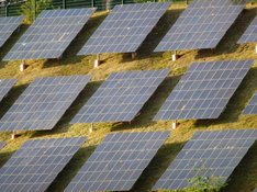 Solaranlagen_Pumpseicherwerk_Geesthacht_09-201204.jpg