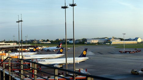 Panorama Flughafen Hamburg (Foto: STEKABA)